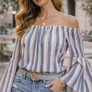 NWT Ariella striped bell sleeve boho off shoulder top ❤️